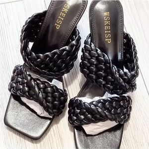 (84-4462) WSKEISP Women's Sandals Sz 39 (8.5)